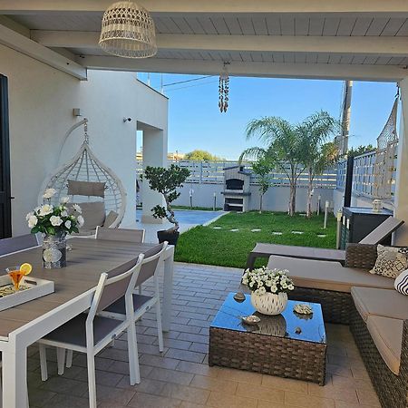 Villa Solemar Holidays อาโวลา ภายนอก รูปภาพ