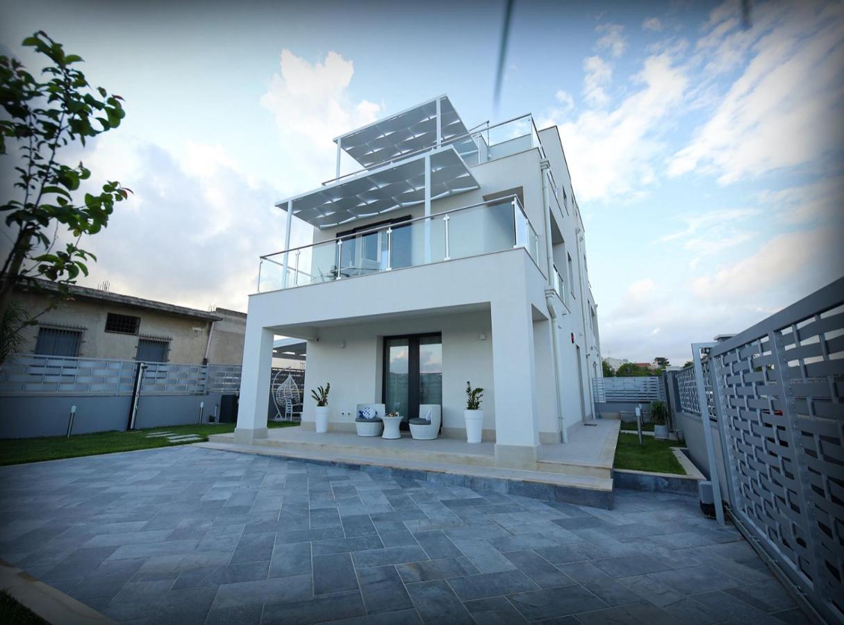 Villa Solemar Holidays อาโวลา ภายนอก รูปภาพ