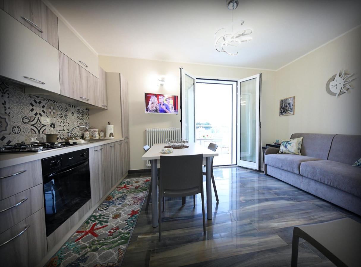 Villa Solemar Holidays อาโวลา ภายนอก รูปภาพ