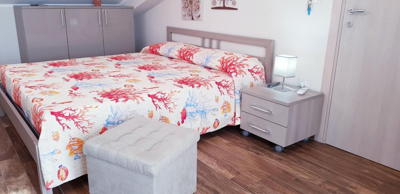 Villa Solemar Holidays อาโวลา ภายนอก รูปภาพ